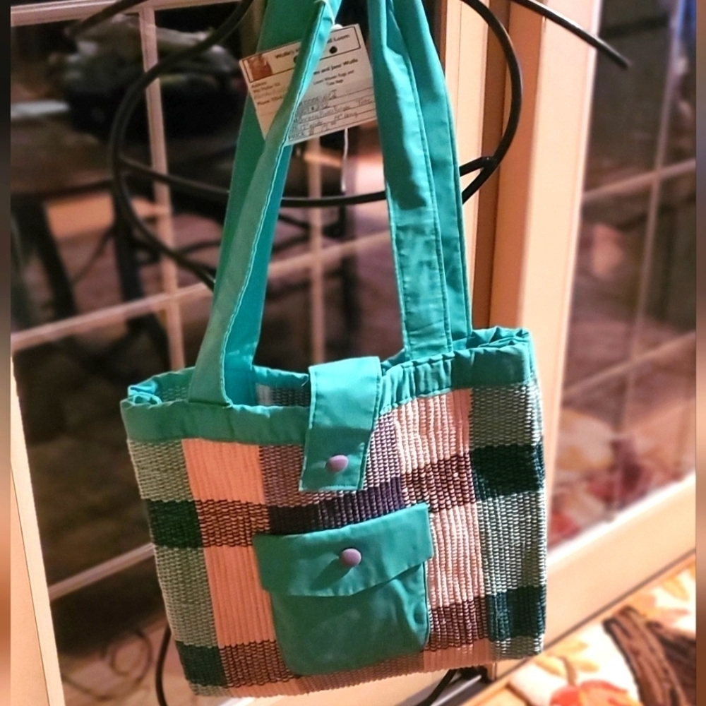 Wolfe's Handcrafted Loom 17"‎ x 14" Tricolored Tote Bag with Snap Closures
